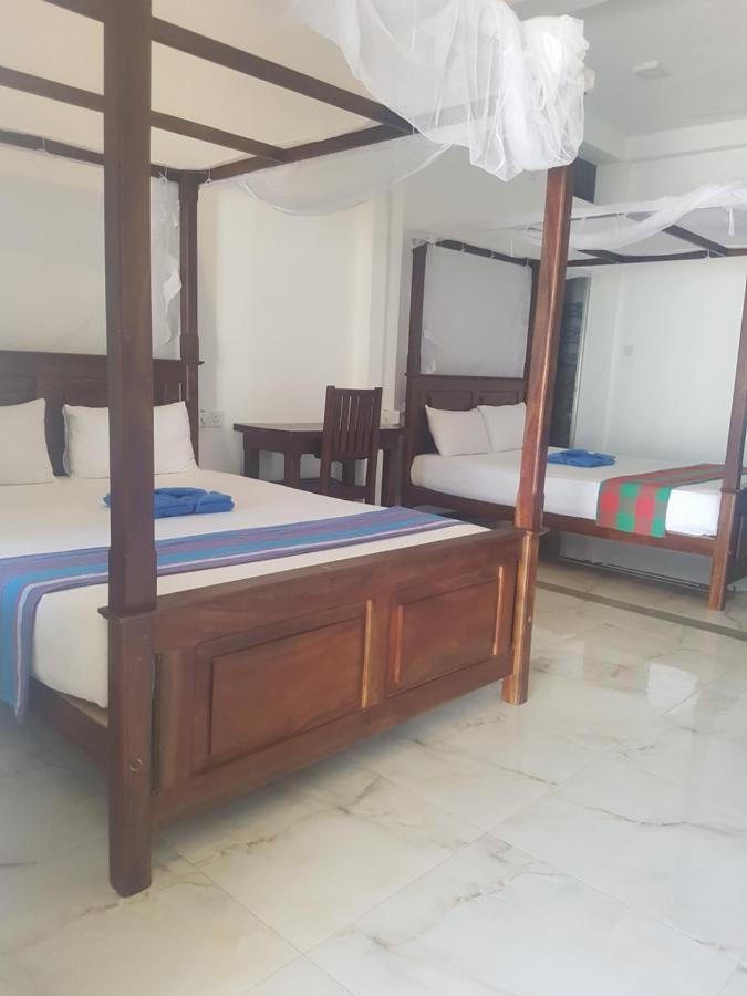디크웰라 Sea Port Hiriketiya B&B 외부 사진
